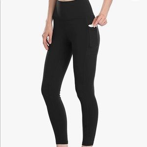 Colorfulkoala leggings with site pockets